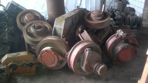 Закупаем генераторы Насосы промышленные Цепи роликовые-якорные трансформаторы Крановое оборудование лебедки тали